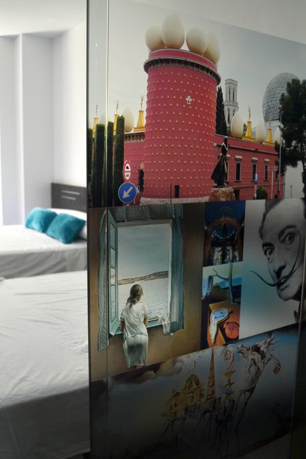 Bed&Breakfast 10 Girona Luaran gambar