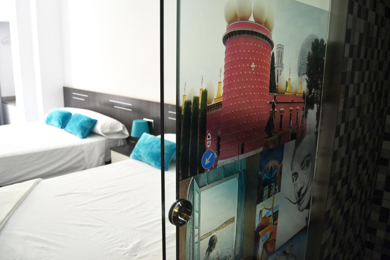 Bed&Breakfast 10 Girona Luaran gambar