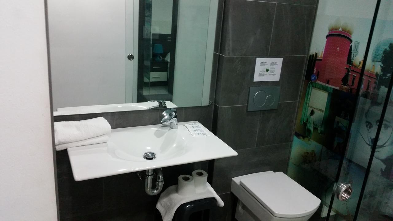 Bed&Breakfast 10 Girona Luaran gambar