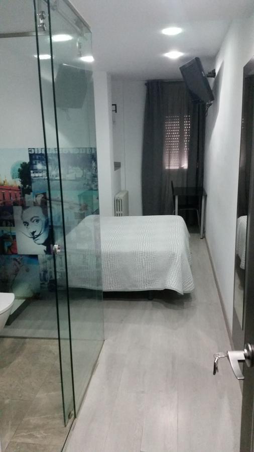 Bed&Breakfast 10 Girona Luaran gambar