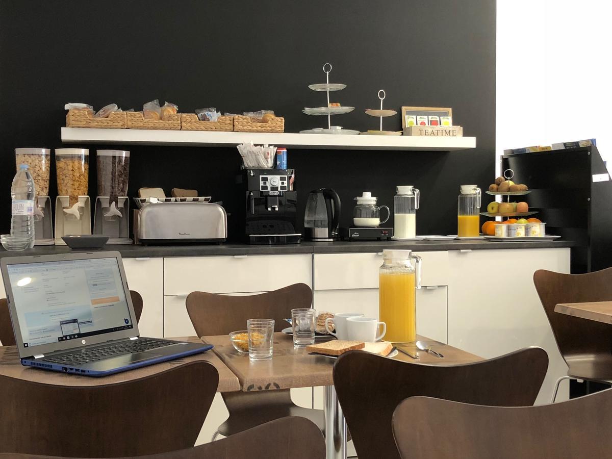 Bed&Breakfast 10 Girona Luaran gambar